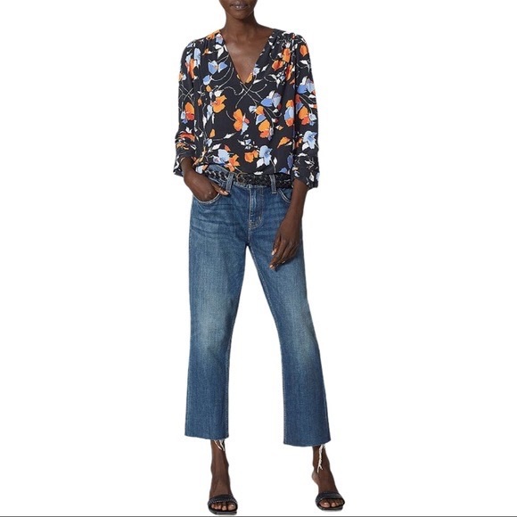 NWT Joie Maizie Caviar Silk Floral Blouse NWT - Picture 7 of 8